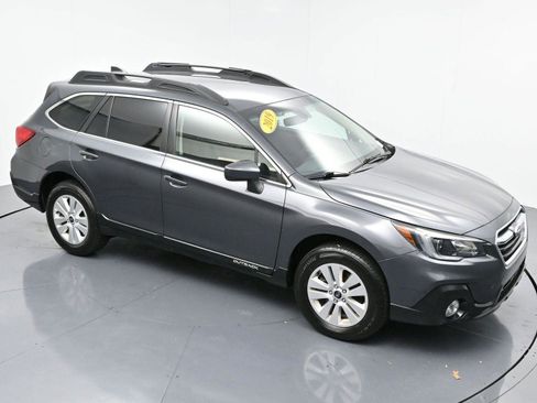 Used 2019 Subaru Outback 2.5i Premium image 36