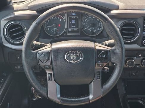 Used 2023 Toyota Tacoma TRD Sport AWD/4WD image 22