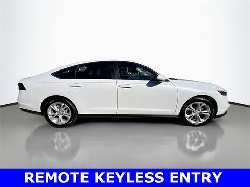 New 2025 Honda Accord LX image 3