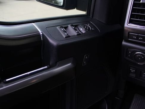 Used 2020 Ford F150 XLT w/ Equipment Group 302A Luxury AWD/4WD image 12