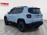 Used 2016 Jeep Renegade Trailhawk image 3