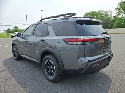New 2025 Nissan Pathfinder Rock Creek image 3
