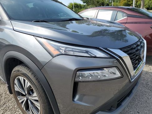 Certified 2022 Nissan Rogue SV AWD/4WD image 2