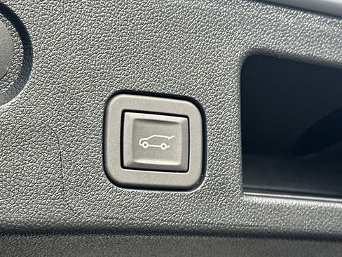 New 2026 Chevrolet Equinox LT image 29