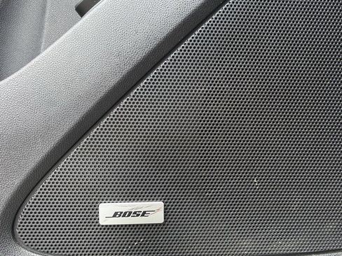 Used 2018 Chevrolet Equinox Premier image 21