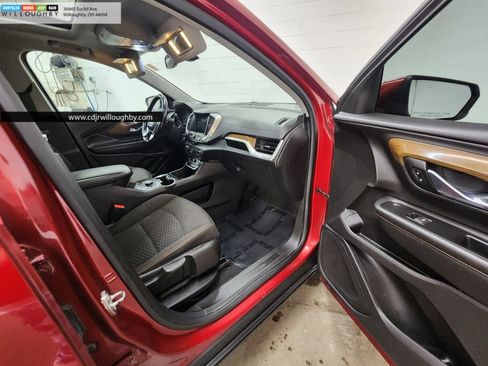 Used 2018 GMC Terrain SLE w/ Driver Convenience Package AWD/4WD image 32