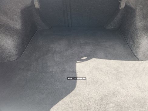 Used 2023 Nissan Altima 2.5 SV image 37