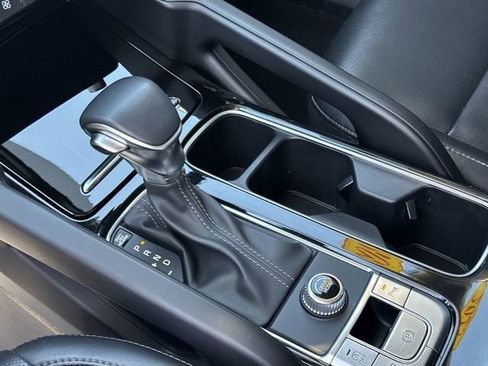 Certified 2025 Kia Telluride S FWD image 23
