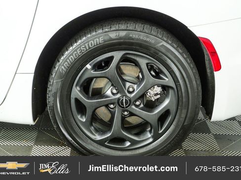 Used 2022 Chrysler Pacifica Touring-L w/ S Appearance Package FWD image 37