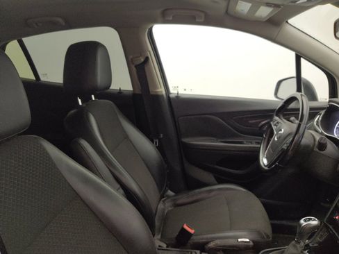 Used 2019 Buick Encore Preferred image 21