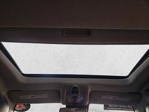 Used 2015 GMC Terrain SLT FWD image 15