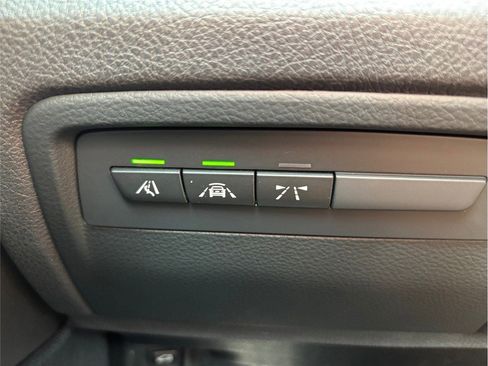 Used 2020 BMW M4 Convertible w/ Competition Package image 38