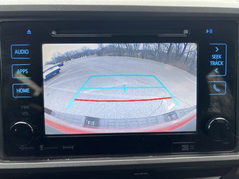 Used 2019 Toyota Tacoma TRD Off-Road image 39