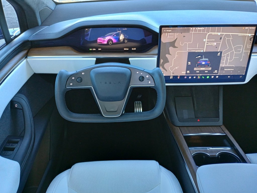 Used 2022 Tesla Model X AWD/4WD image 13