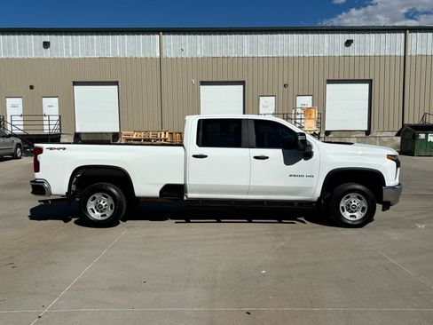 Used 2021 Chevrolet Silverado 2500 W/T w/ WT Fleet Convenience Package AWD/4WD image 3