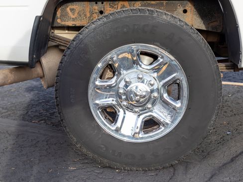 Used 2016 RAM 3500 Tradesman w/ Chrome Appearance Group image 28