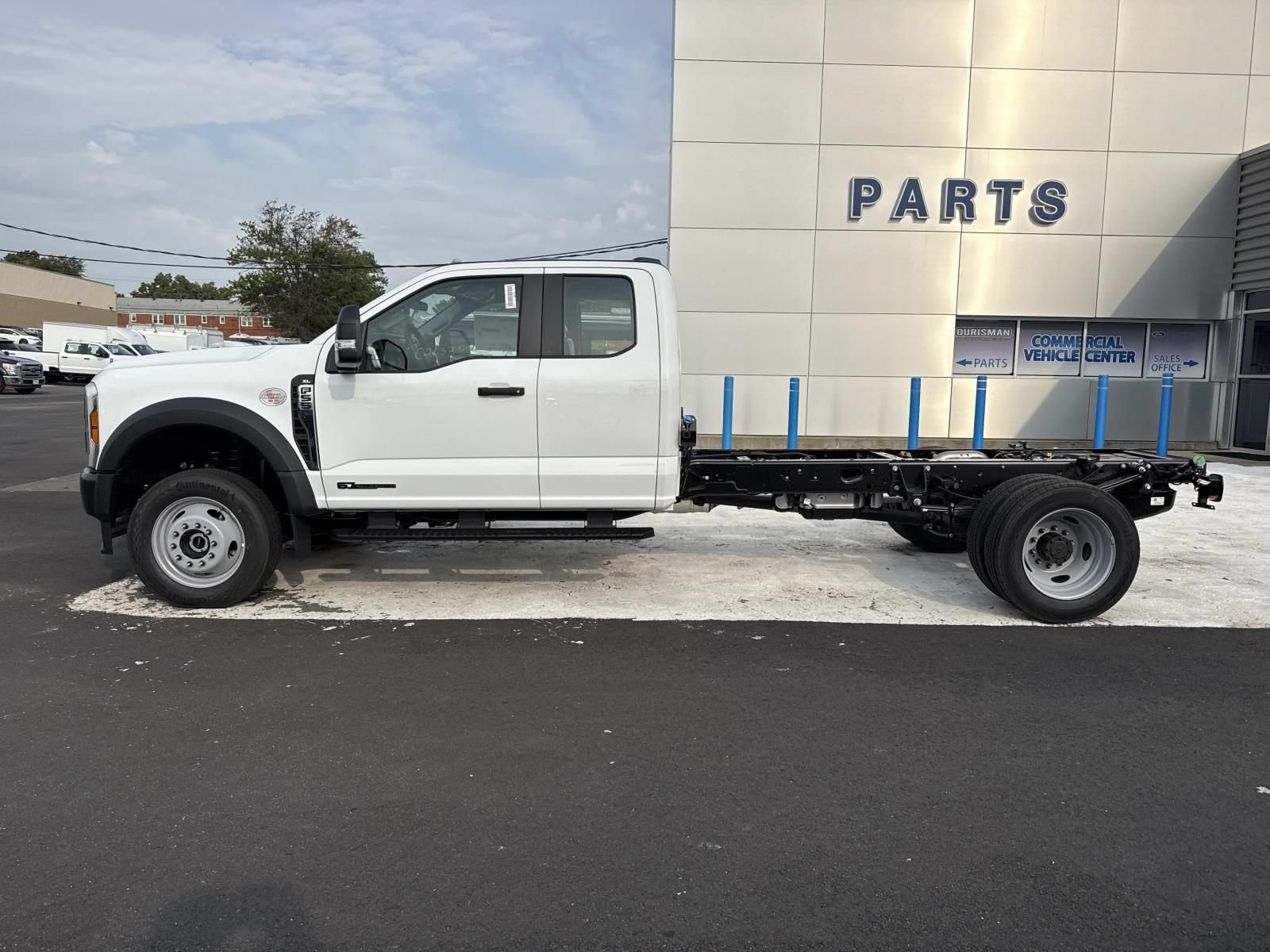 New 2026 Ford F550 4x4 SuperCab Super Duty image 6