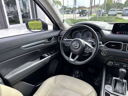 Used 2018 MAZDA CX-5 Touring w/ Preferred Equipment Package FWD image 21