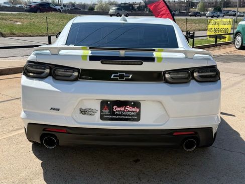 Used 2023 Chevrolet Camaro LT image 8