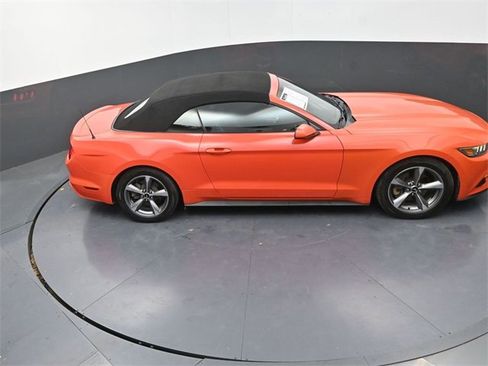 Used 2015 Ford Mustang Convertible w/ Equipment Group 051A image 16