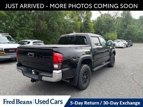 Used 2023 Toyota Tacoma SR5 w/ SX Package AWD/4WD image 9
