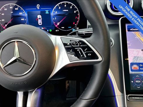 Used 2025 Mercedes-Benz C 300 4MATIC Sedan w/ Exclusive Trim Package image 28