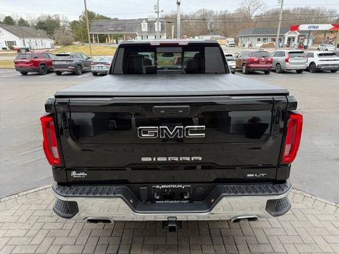 Used 2022 GMC Sierra 1500 SLT w/ SLT Premium Plus Package image 11