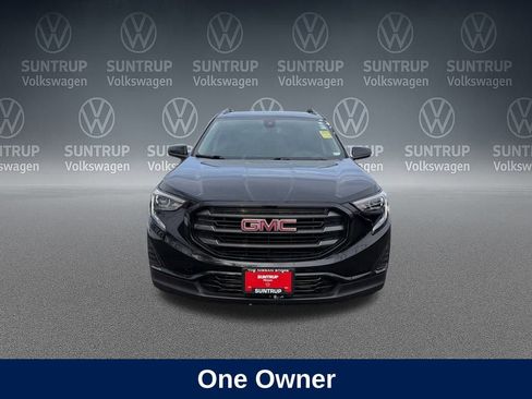 Used 2020 GMC Terrain SLE w/ Driver Convenience Package image 10