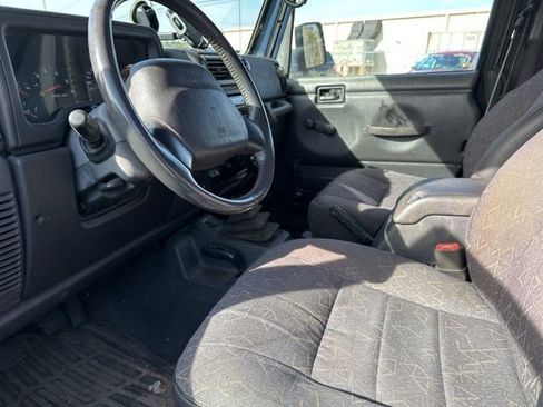 Used 2002 Jeep Wrangler Sport image 17