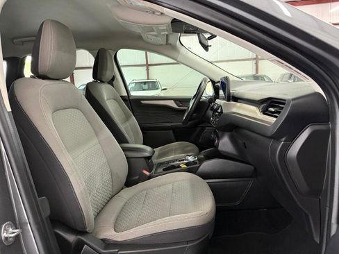 Used 2022 Ford Escape SE image 22