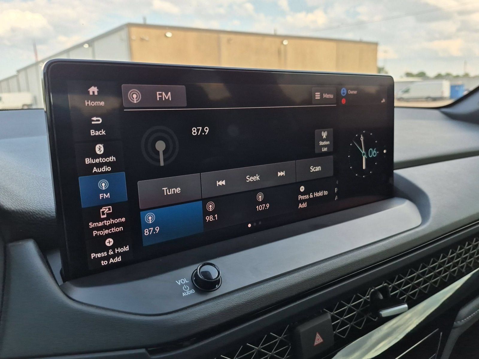 Used 2024 Honda Accord Sport image 19