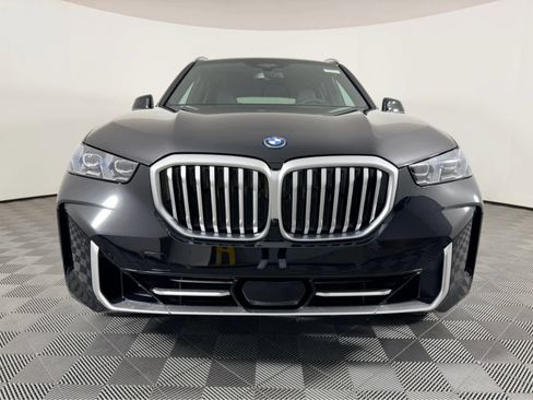 New 2026 BMW X5 xDrive50e image 12