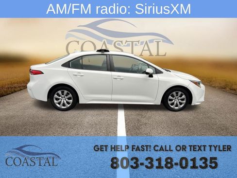 Used 2022 Toyota Corolla LE FWD image 4