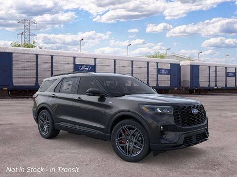 New 2026 Ford Explorer ST-Line w/ ST-Line Street Pack AWD/4WD image 7