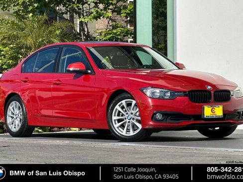 Used 2016 BMW 320i xDrive Sedan AWD/4WD image 1