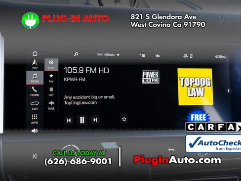 Used 2023 Porsche Macan AWD/4WD image 29