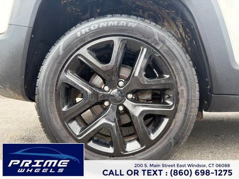 Used 2019 Jeep Renegade Altitude w/ Quick Order Package 2XM AWD/4WD image 25