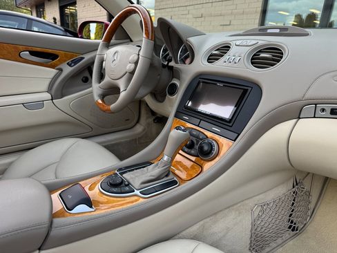 Used 2006 Mercedes-Benz SL 500 image 51