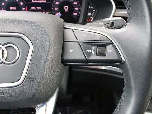 Used 2021 Audi Q3 2.0T Premium w/ Convenience Package AWD/4WD image 8