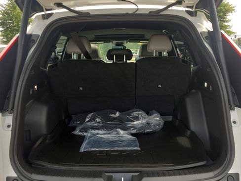 Used 2026 Honda CR-V Sport Touring image 15