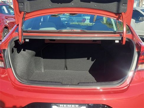 Used 2019 Hyundai Elantra SEL image 27