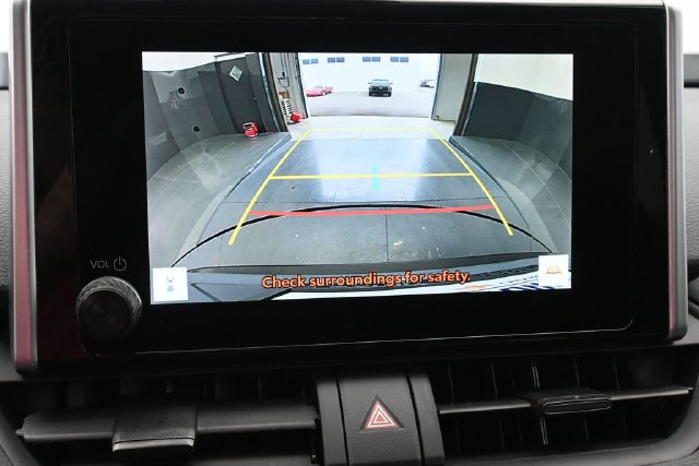 Used 2025 Toyota RAV4 LE AWD/4WD image 41