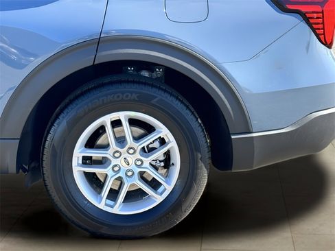 New 2026 Ford Explorer Active w/ Active Comfort Package image 39