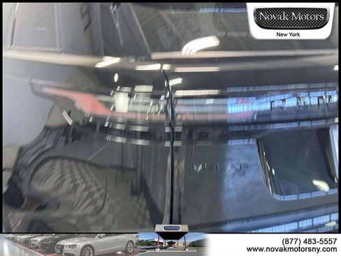 Used 2024 Land Rover Range Rover Velar S AWD/4WD image 8