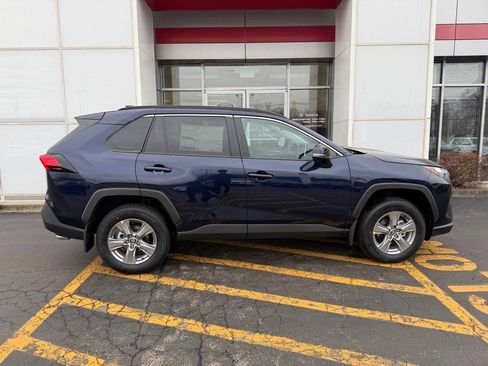 New 2025 Toyota RAV4 XLE image 4