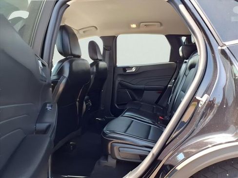 Used 2023 Ford Escape Platinum image 11