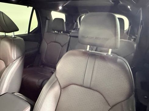 Used 2025 Honda Pilot Black Edition image 34
