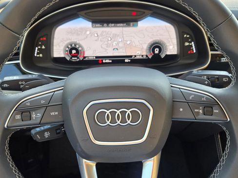 Used 2025 Audi Q7 2.0T Premium Plus w/ Premium Plus Package AWD/4WD image 17