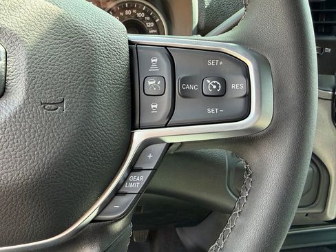 New 2026 RAM 3500 Tradesman AWD/4WD image 17