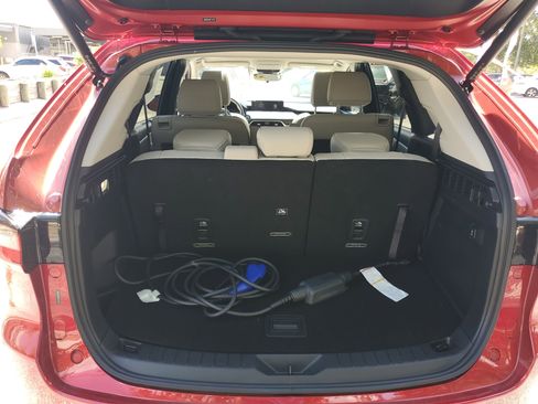 Used 2024 MAZDA CX-90 Plug-In Hybrid w/ Preferred image 10